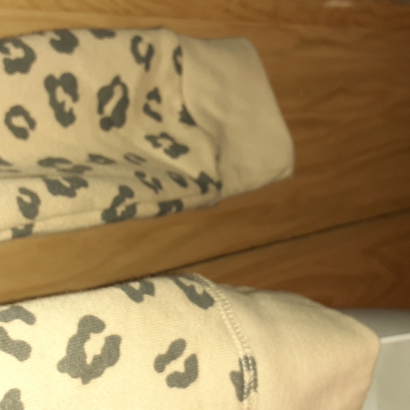 🆕 💞 Tilly's Full Tilt Hoodie Sweater - Picture 6 of 10